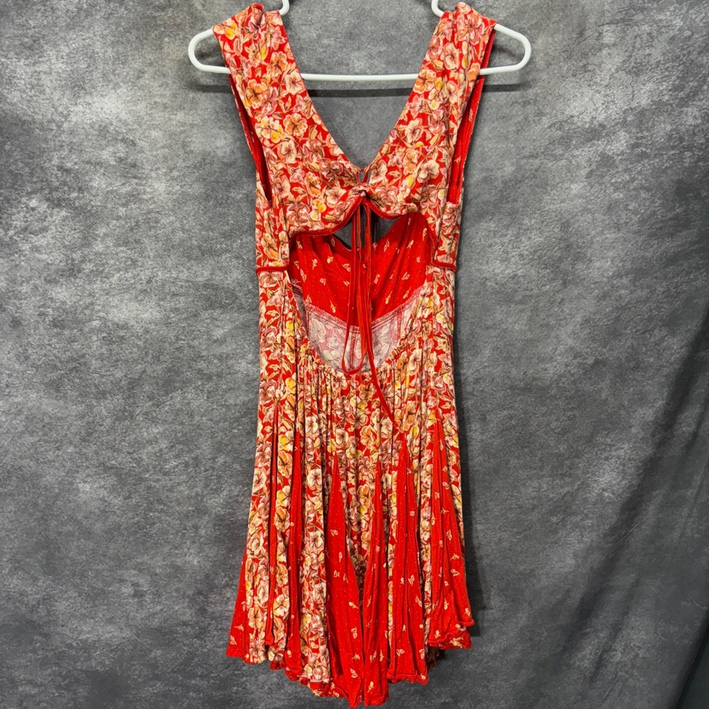 Free People Ponderosa Mini Dress Size M Red Floral Babydoll Lace Up Cut Out Back - Picture 4 of 12